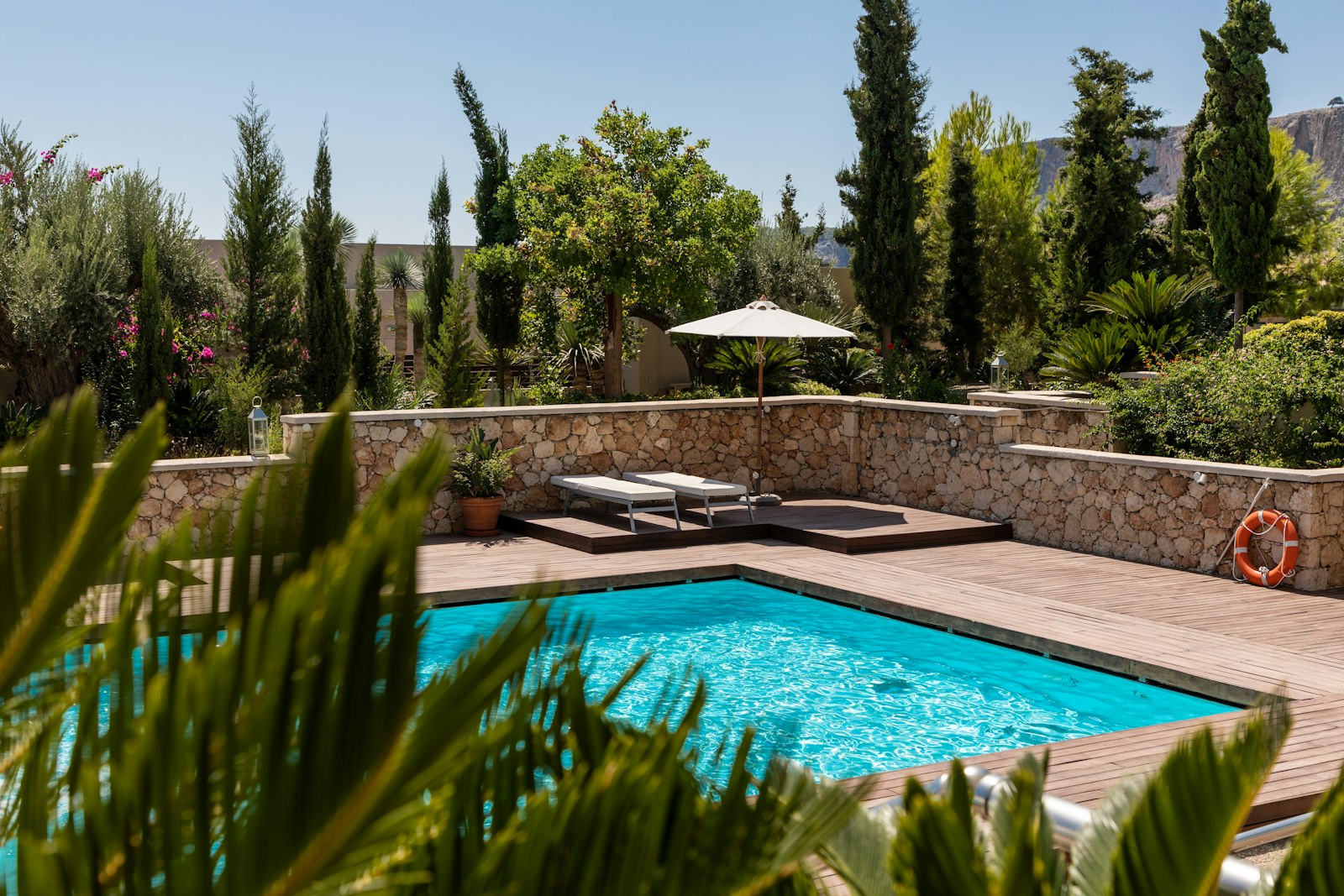 Floriano — Pool Builder in Bakersfield